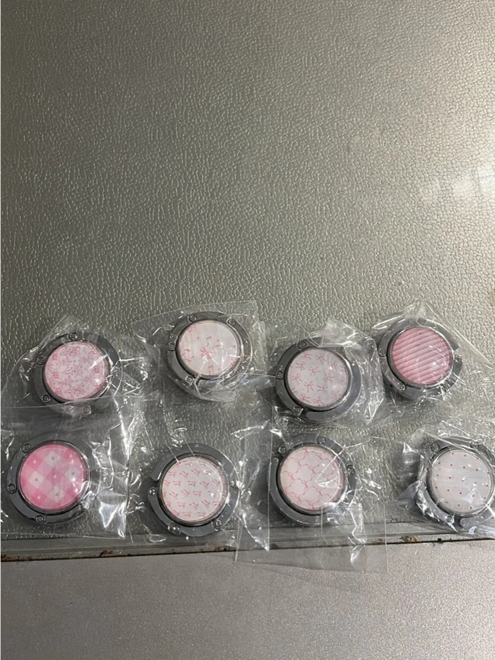 Pink Decorative Phone Purse Hook - Set of 8